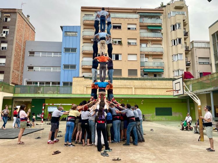 The Castellers de Sants practicing a human tower (by Cristina Tomàs White)